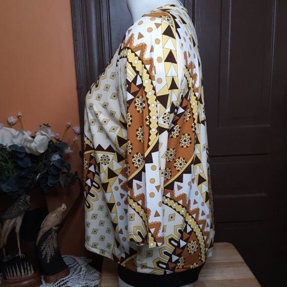 Linea By Louis Dell’Olio Yellow Brown Black Motif V-neck Blouse 2X - Picture 2 of 11